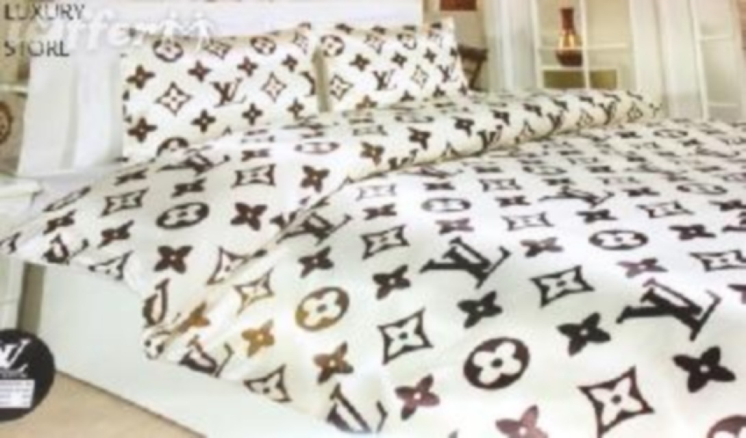 002 Louis Vuitton 6pcs Authentic LUXURY BED SET SATIN made in